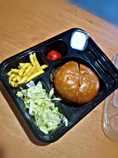 بمب مهران