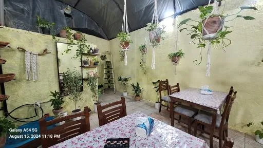 فست فود قمری