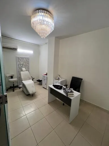 کلینیک پوست مو شری بیوتی