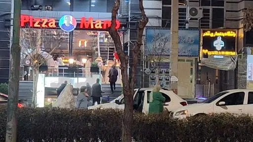 پیتزا مانو