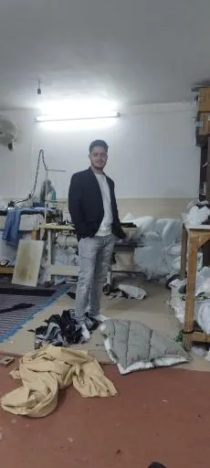 شرکت تولیدی پوشاک سنجاقک