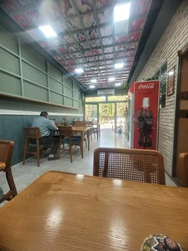 سرای صبحانه چای باش