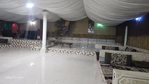 سفره خانه سنتی اهورا