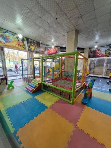 خانه بازی میکی
