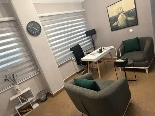 روانشناس افشین موسوی (کلینیک تیام یار)