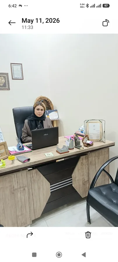 وکیل پایه یک دادگستری طناز ریکی