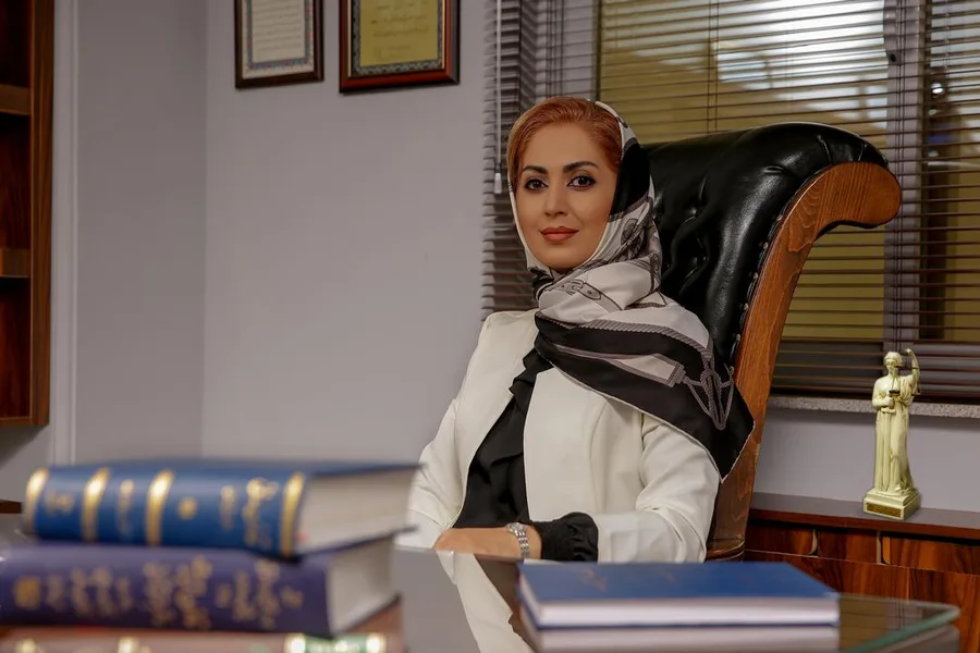 دفتر وکالت شکوفه خرم آبادی