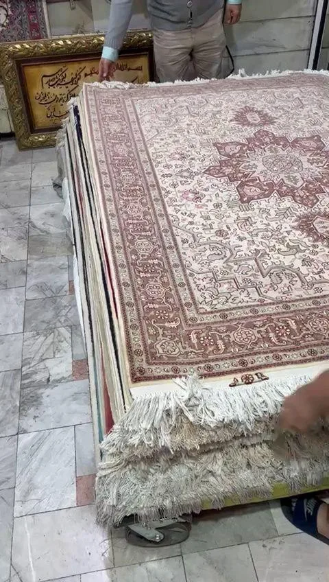 خرید و فروش فرش دستبافت داستانی
