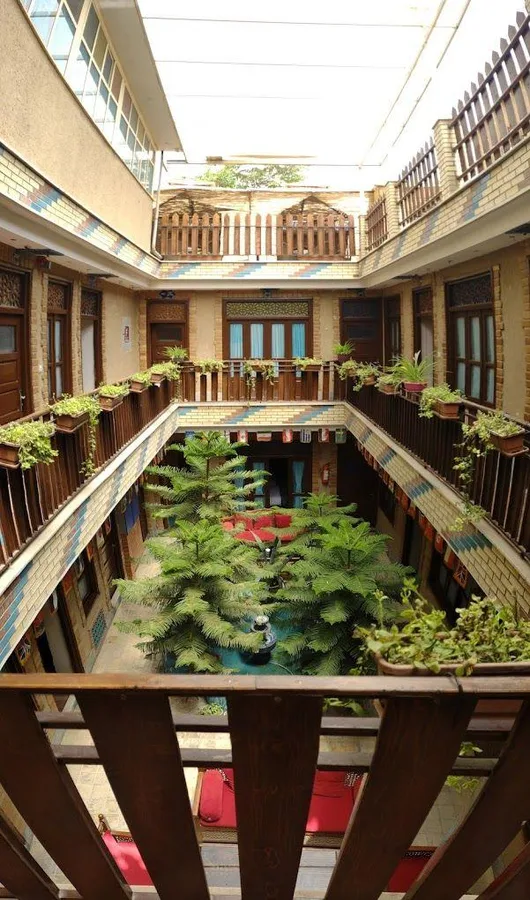 هتل سرای اردیبهشت