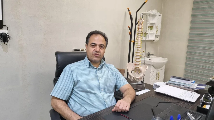 متخصص طب فیزیکی و توانبخشی دکتر هاشمی
