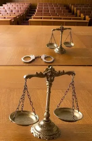 وکیل پایه یک دادگستری صادق تقی لو
