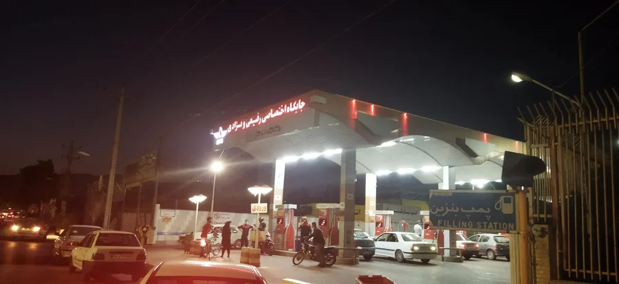 پمپ بنزین فضیلت