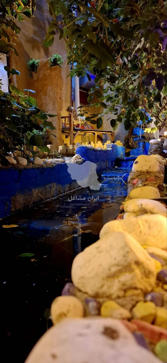 کافه رستوران عمارت چشمه سار در اراک