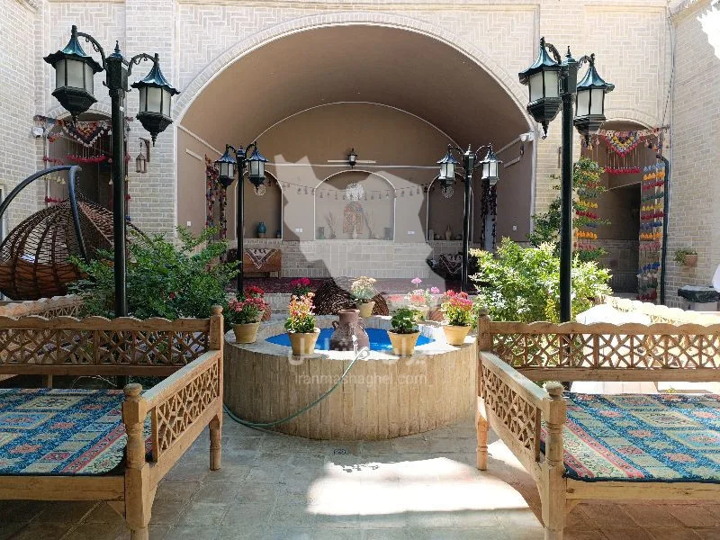 اقامتگاه سنتی عمارت ساباط در یزد