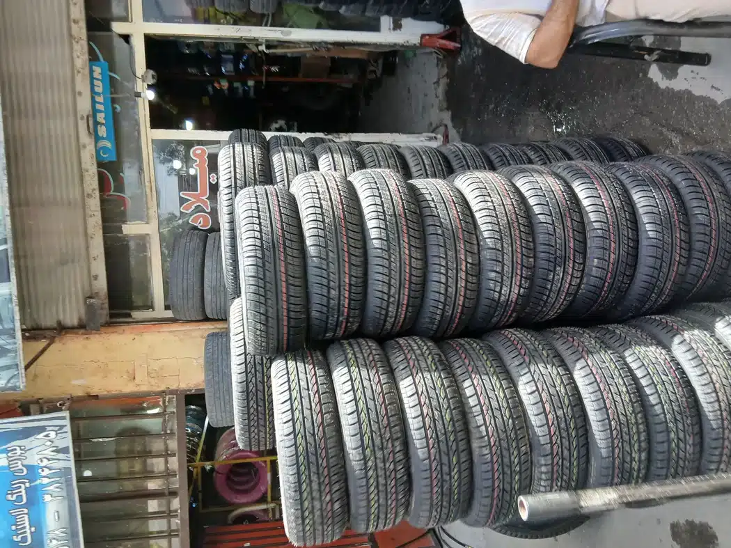 لاستیک فروشی میلادویسی