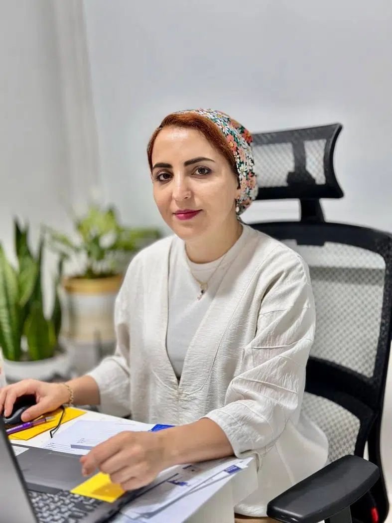 کلینیک چهرزاد دکترهدی مرحمتی