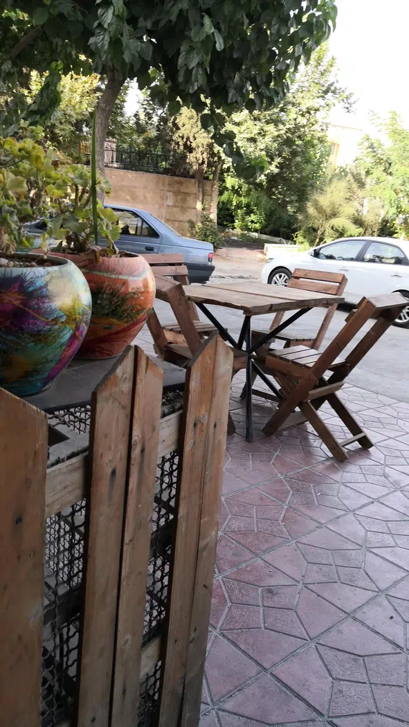 کافه عربی هور در شهرک آزمایش