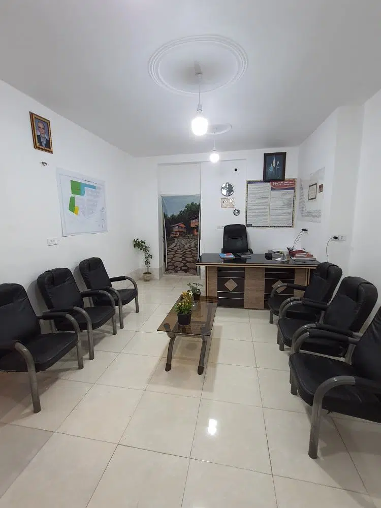مشاور املاک صداقت