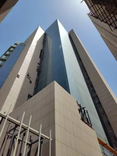هتل ایران مال (در حال احداث)