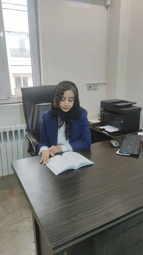 وکیل پایه یک دادگستری الهام باقرزاده