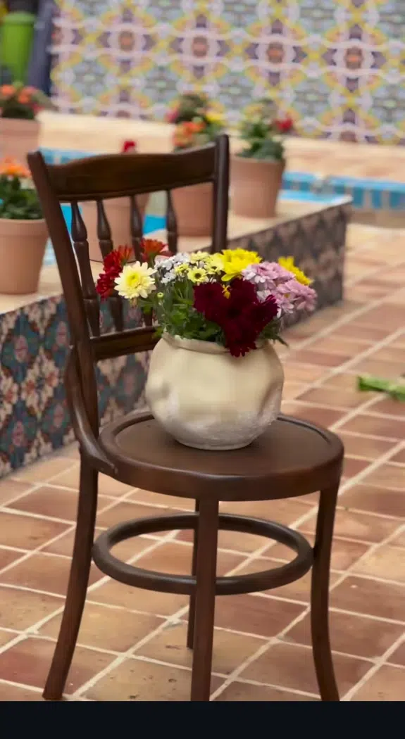 کافه آباد در خرمآباد
