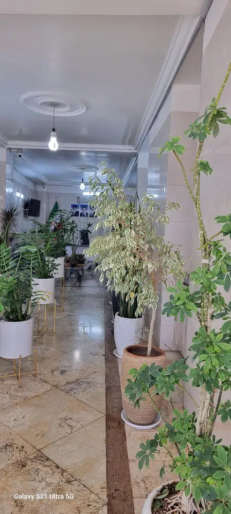 مشاور املاک ایرج