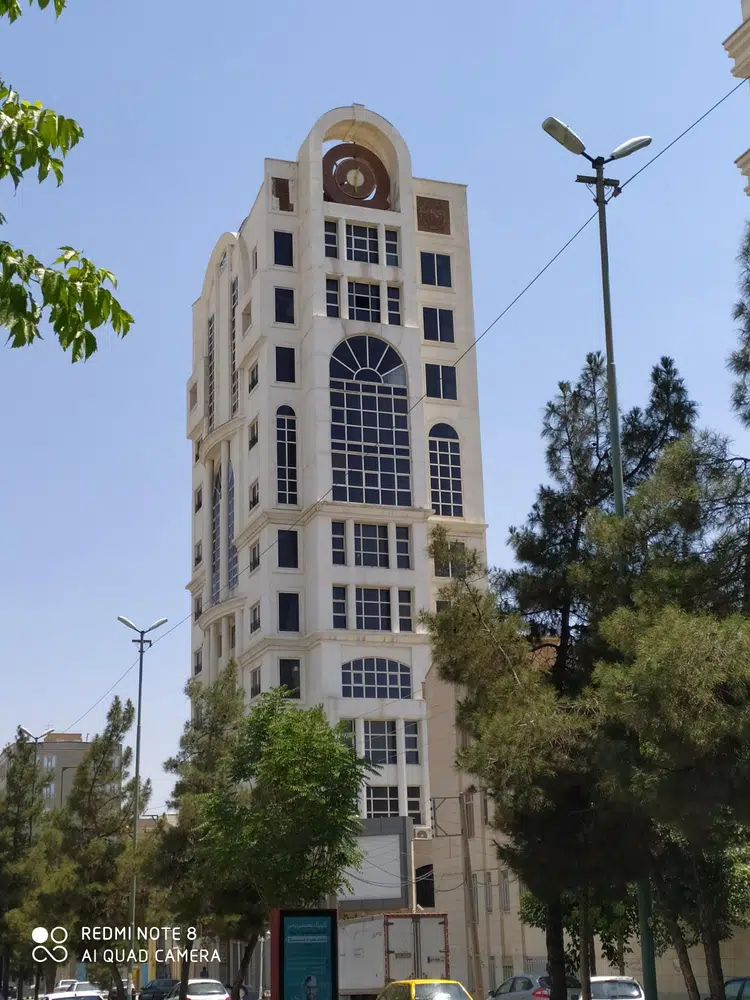 دپارتمان املاک برج ساعت