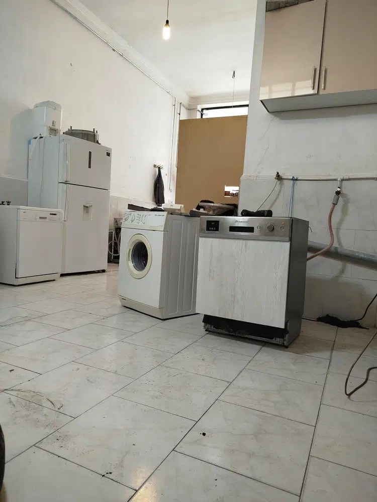 تعمیرات لوازم خانگی اکبرزاده BOSCH