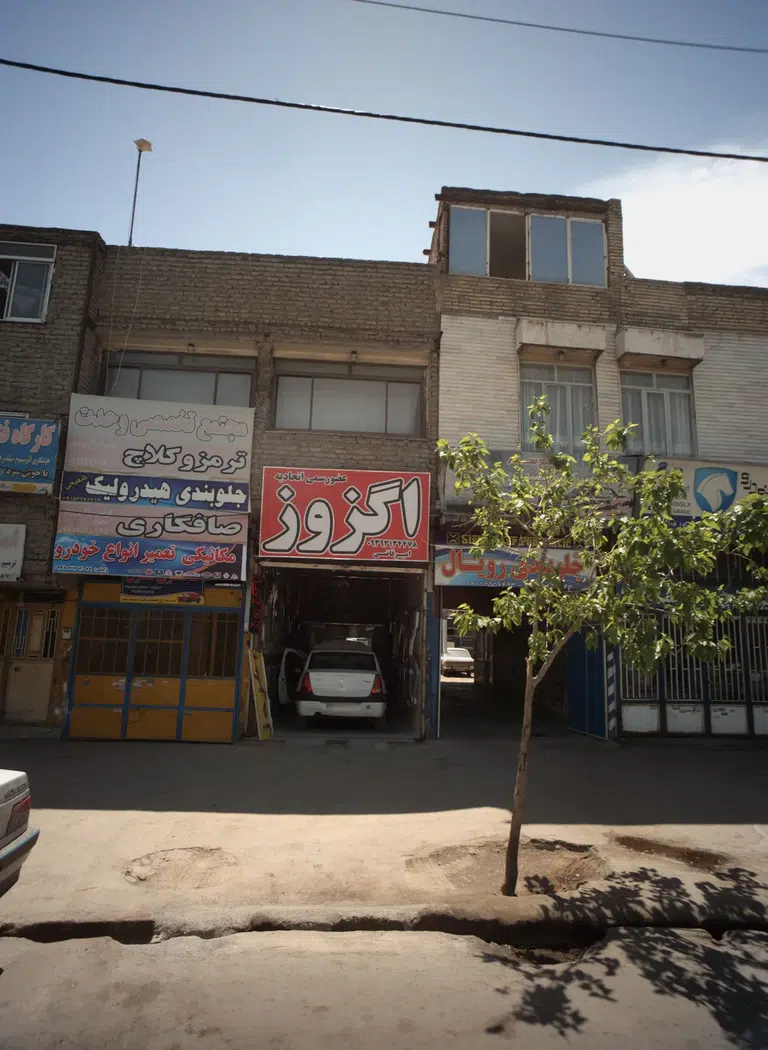 مکانیکی تعمیر انواع خودرو