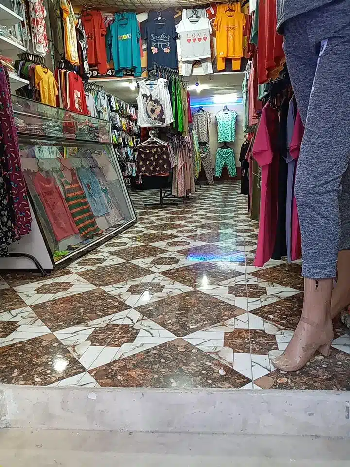 فروشگاه پوشاک زنانه لیمو