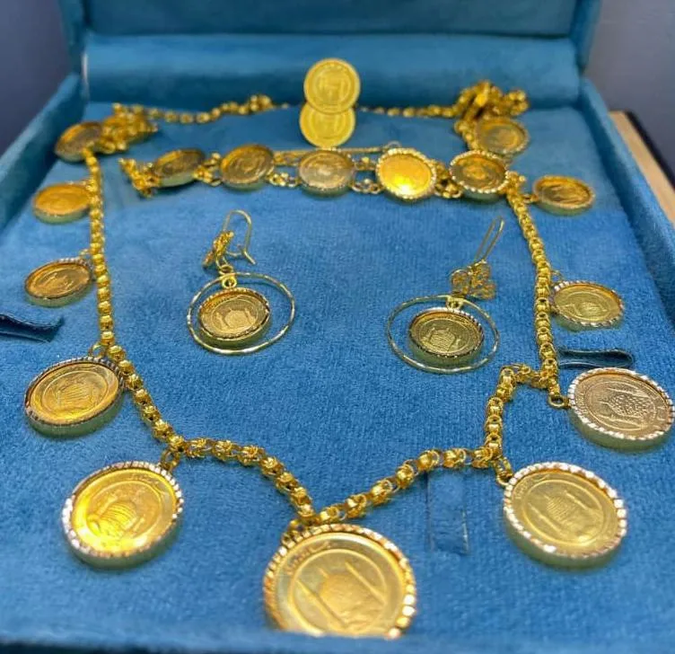 طلا فروشی