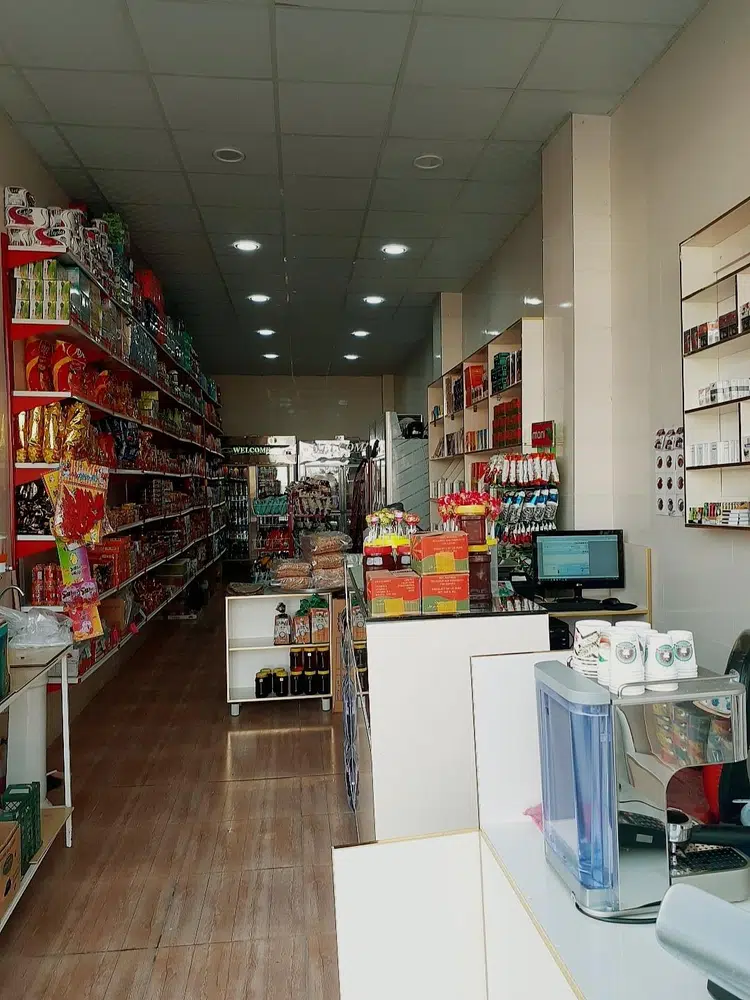 هایپر مارکت لاله دیانت