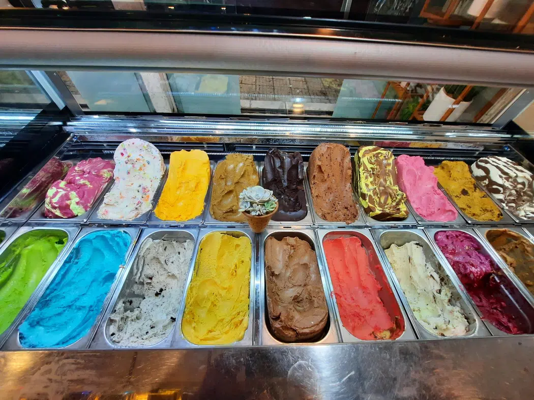 بستنی فروشی اسماعیلی