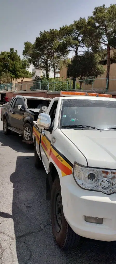 یدک کش غرب
