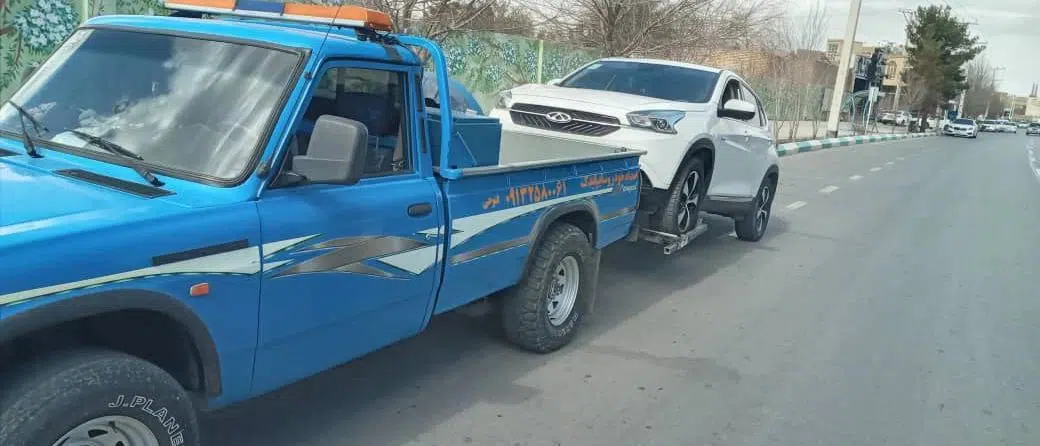 یدک کش آباده