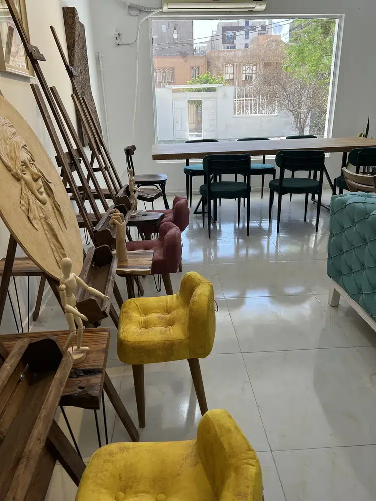 آموزشگاه هنری هزار هنر