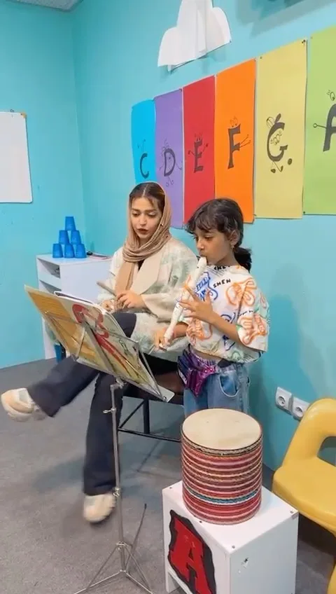 آموزش موسیقی کودکان با مریم ایرانپور