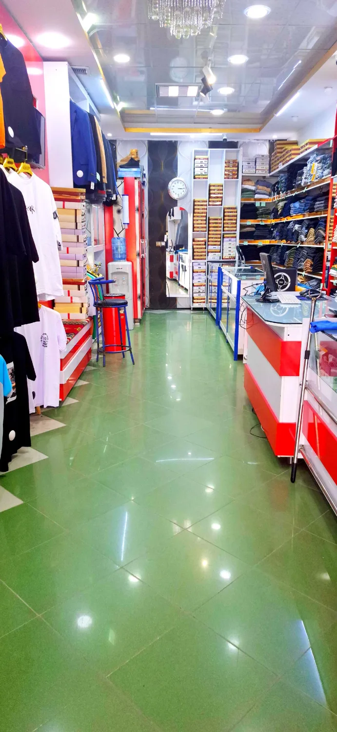فروشگاه پوشاک نظری