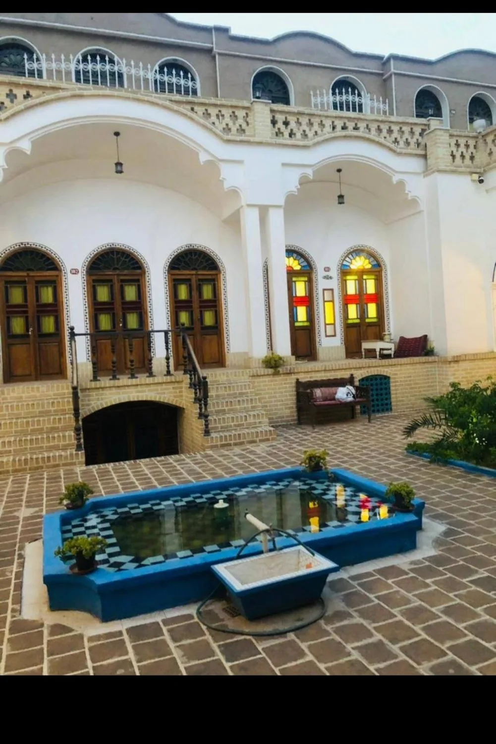 هتل سنتی آمیرزا