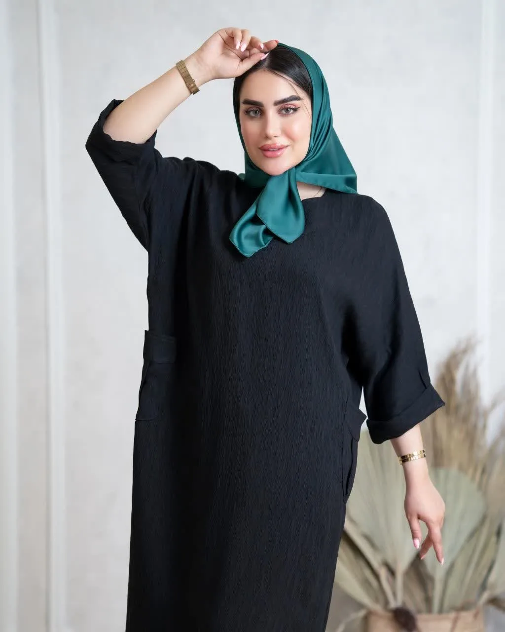 مانتوعالیس دنیای مانتوهای سایزبزرگ اداری