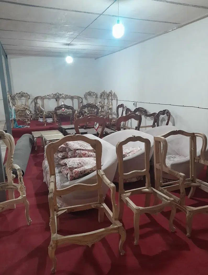 مارکت مبل آنا