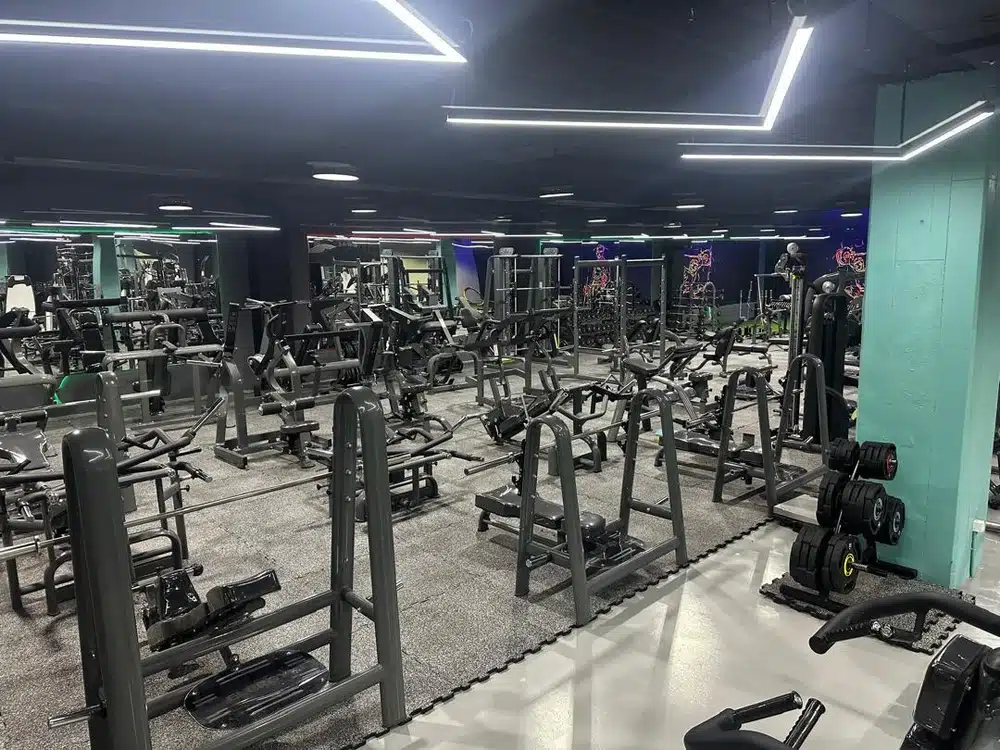باشگاه بدنسازی میلاد