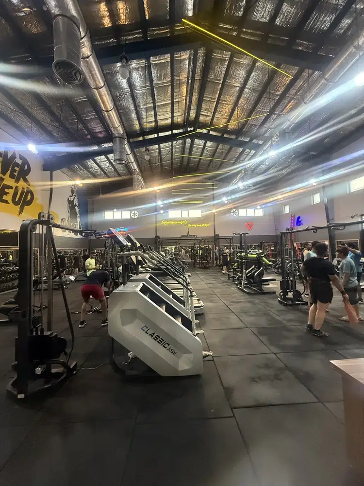 باشگاه بدنسازی ملل