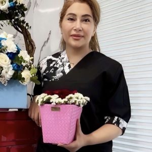 دکتر اعظم خادمی زاهدی